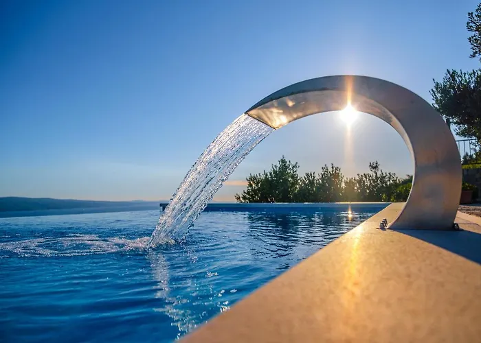 Villa Secluded Paradise