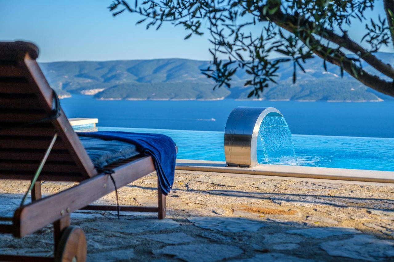 Secluded Paradise Villa Omiš
